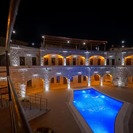 Hotel Cave