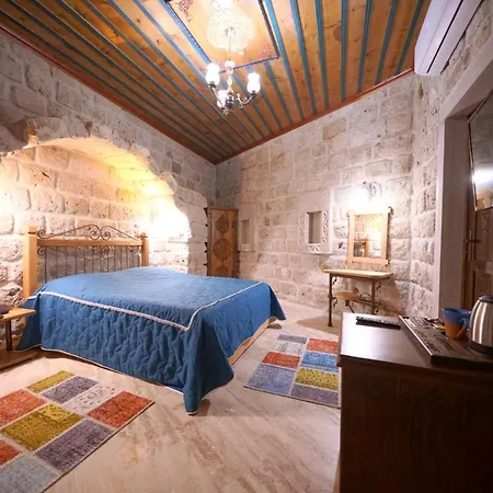 Hotel Cave