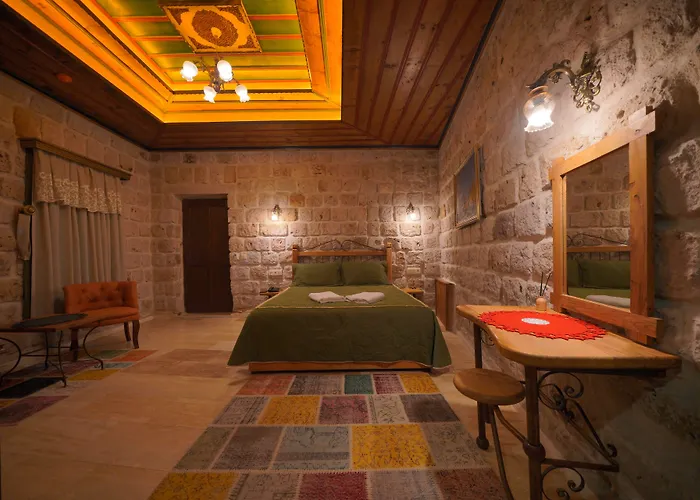 מלון Cave גורמה